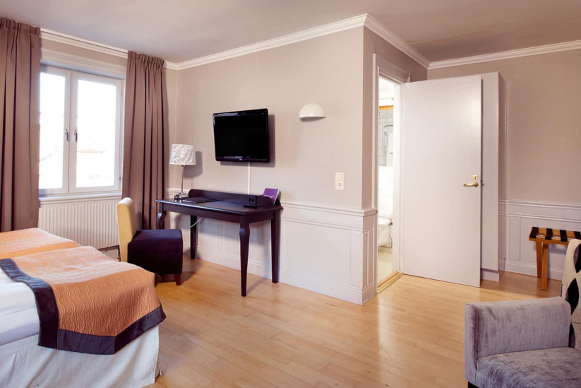 Home Hotel Majoren Шёвде Экстерьер фото